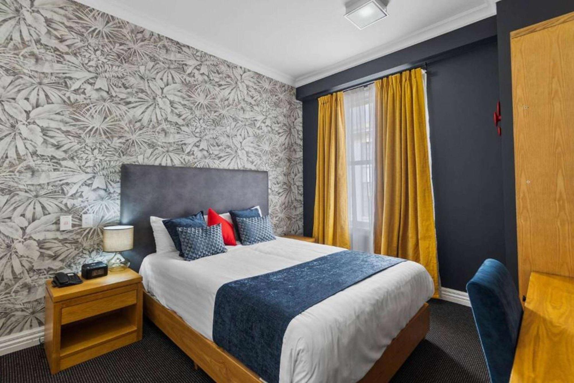 Ramada By Wyndham, Hamilton City Center エクステリア 写真