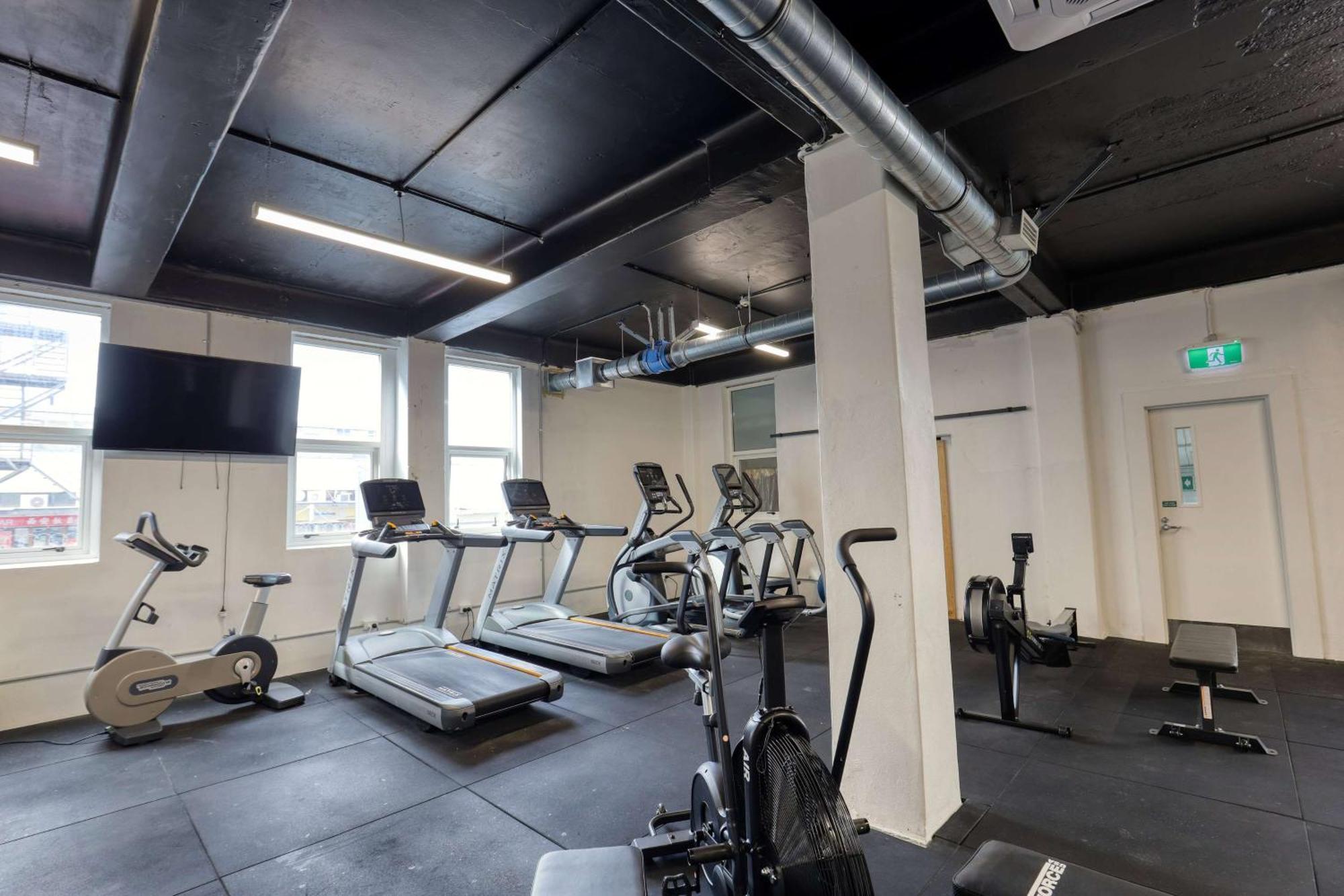 Ramada By Wyndham, Hamilton City Center エクステリア 写真